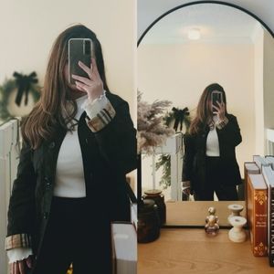 AUTHENTIC BURBERRY BLACK QUILTED PLAID COAT W/BELT SIZE SMALL